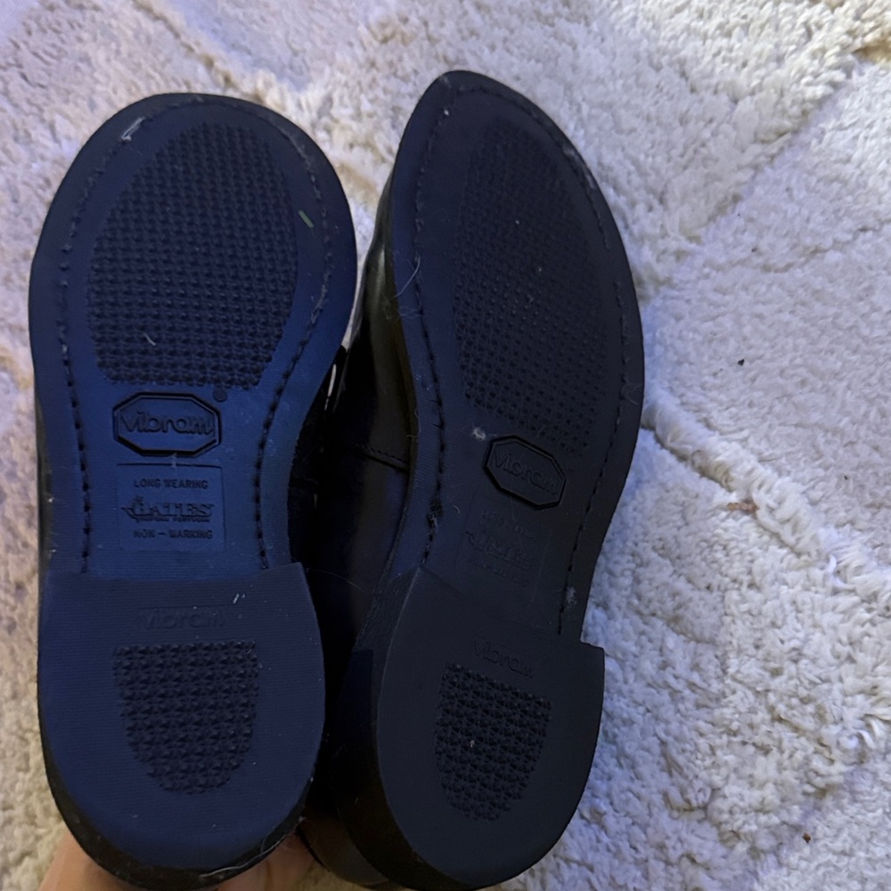 Bates Black Leather Women’s Oxfords - Picture 2 of 3